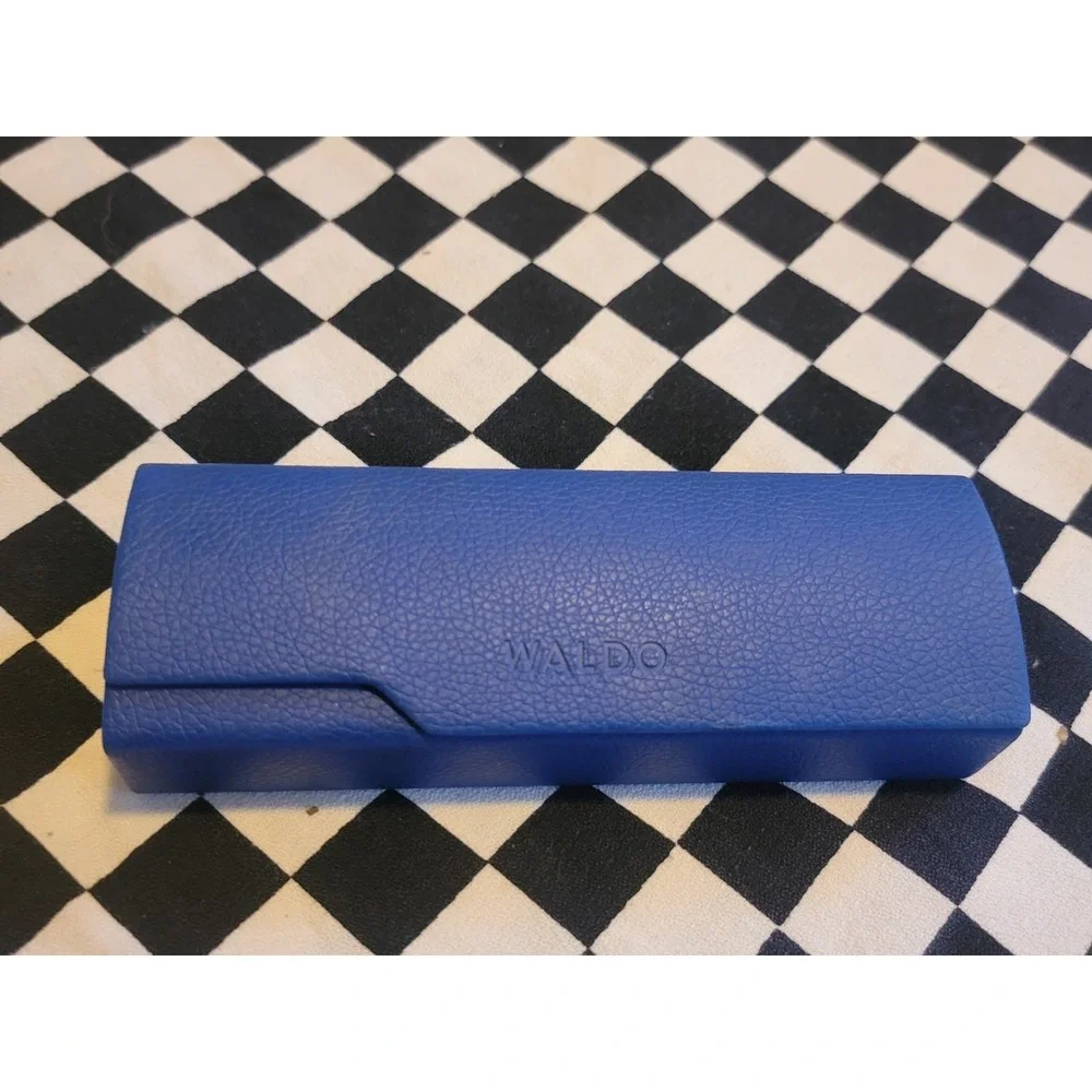 Tortoise Shell‎ Sunglasses  w/ Blue WALDO Hard Case • Classic Retro Style